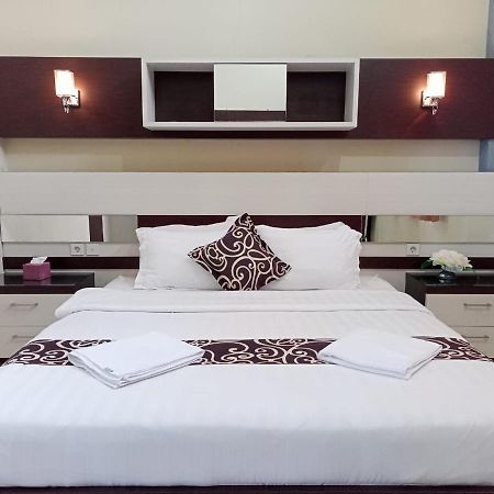 Hotel Pilar Mosa Muarawahau Екстер'єр фото