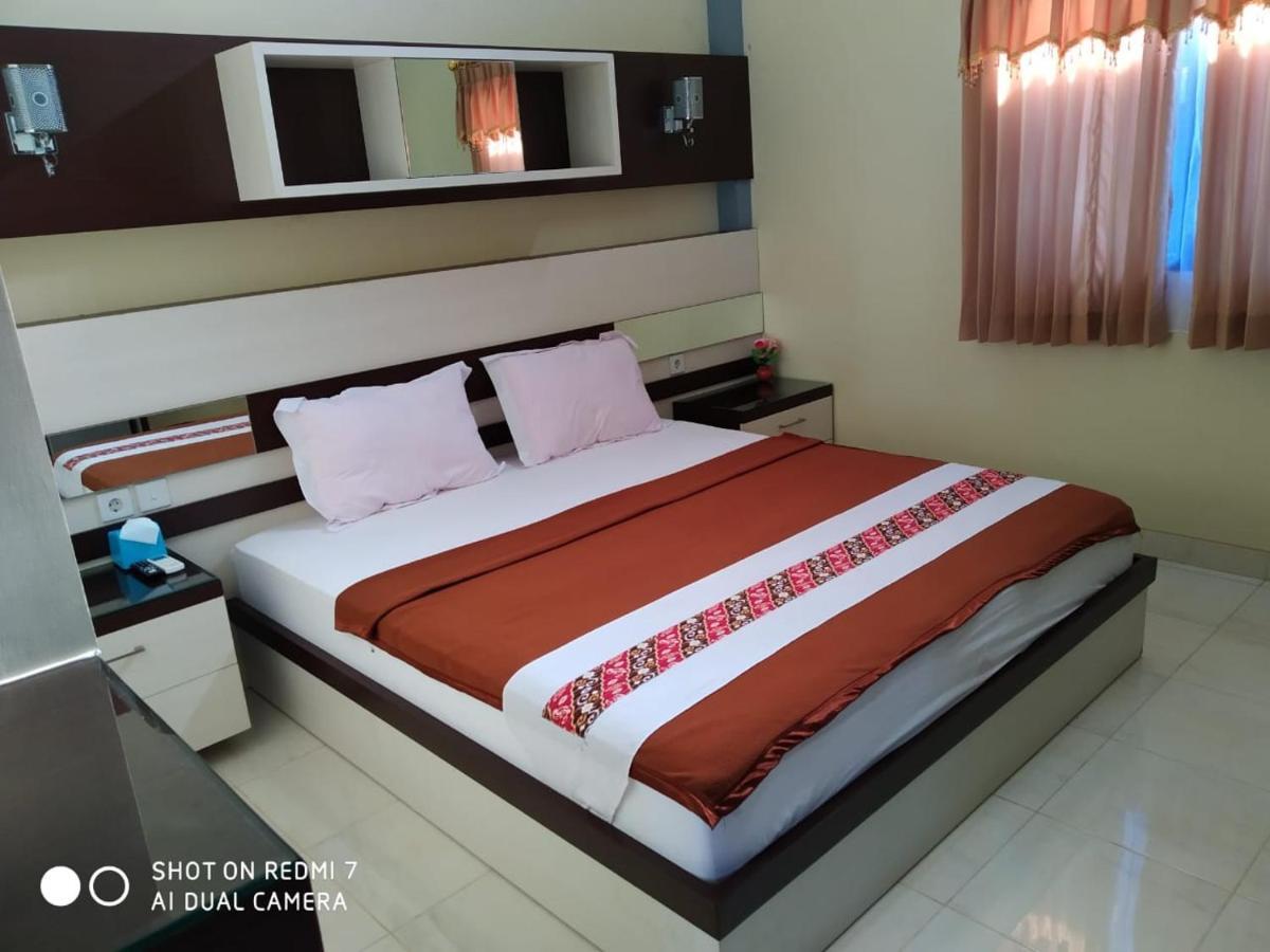 Hotel Pilar Mosa Muarawahau Екстер'єр фото